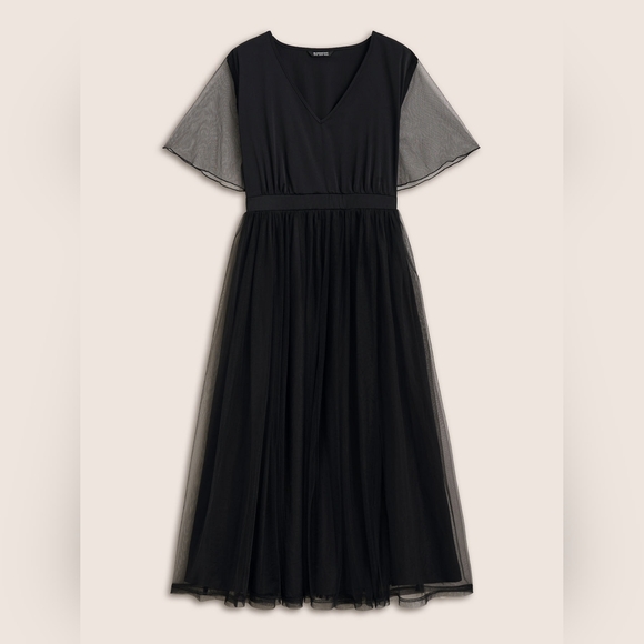 NEW NWT Bloomchic Plus Size VNeck Black Mesh Split Hem Maxi Dress Size 3X (22/24 - Picture 8 of 10